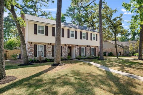 Photo of 1006 Glouchester Lane, Houston, TX 77073 (MLS # 96868295)