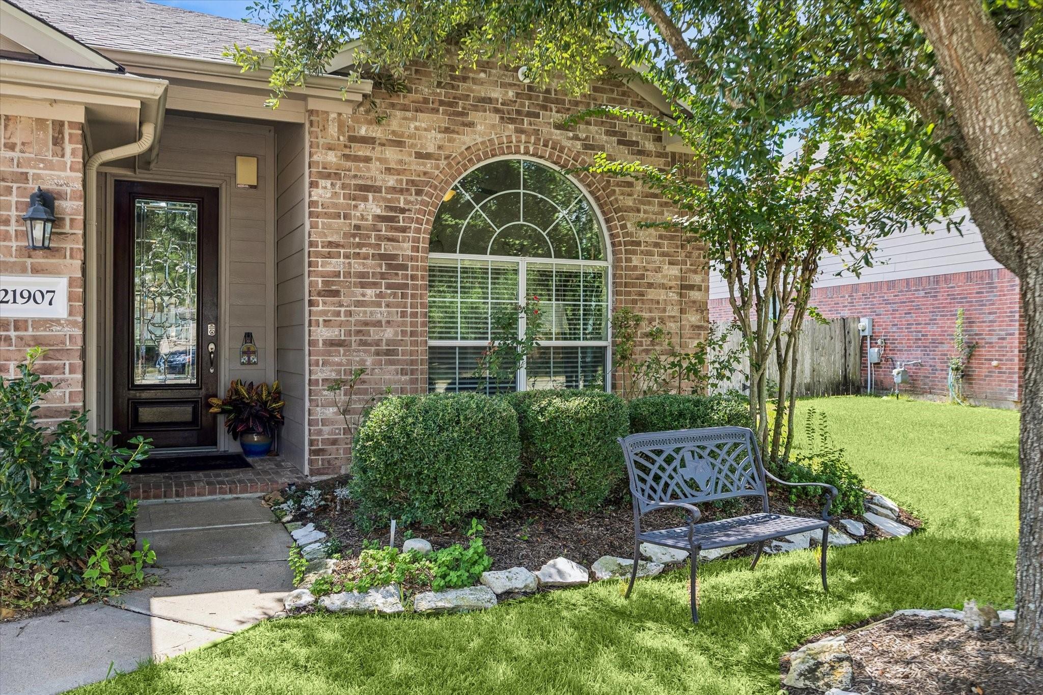 21907 Sunvolt Court