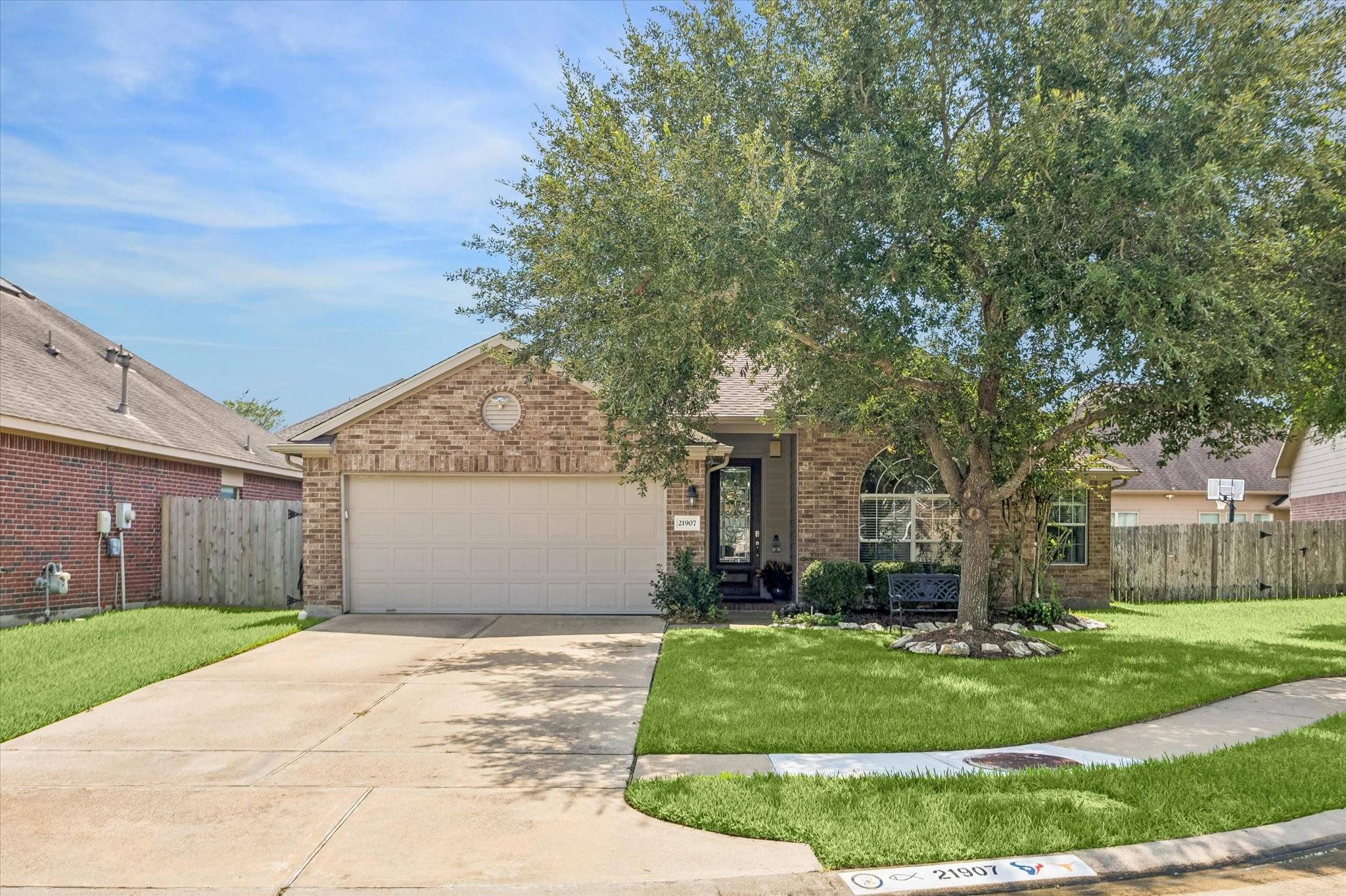 21907 Sunvolt Court