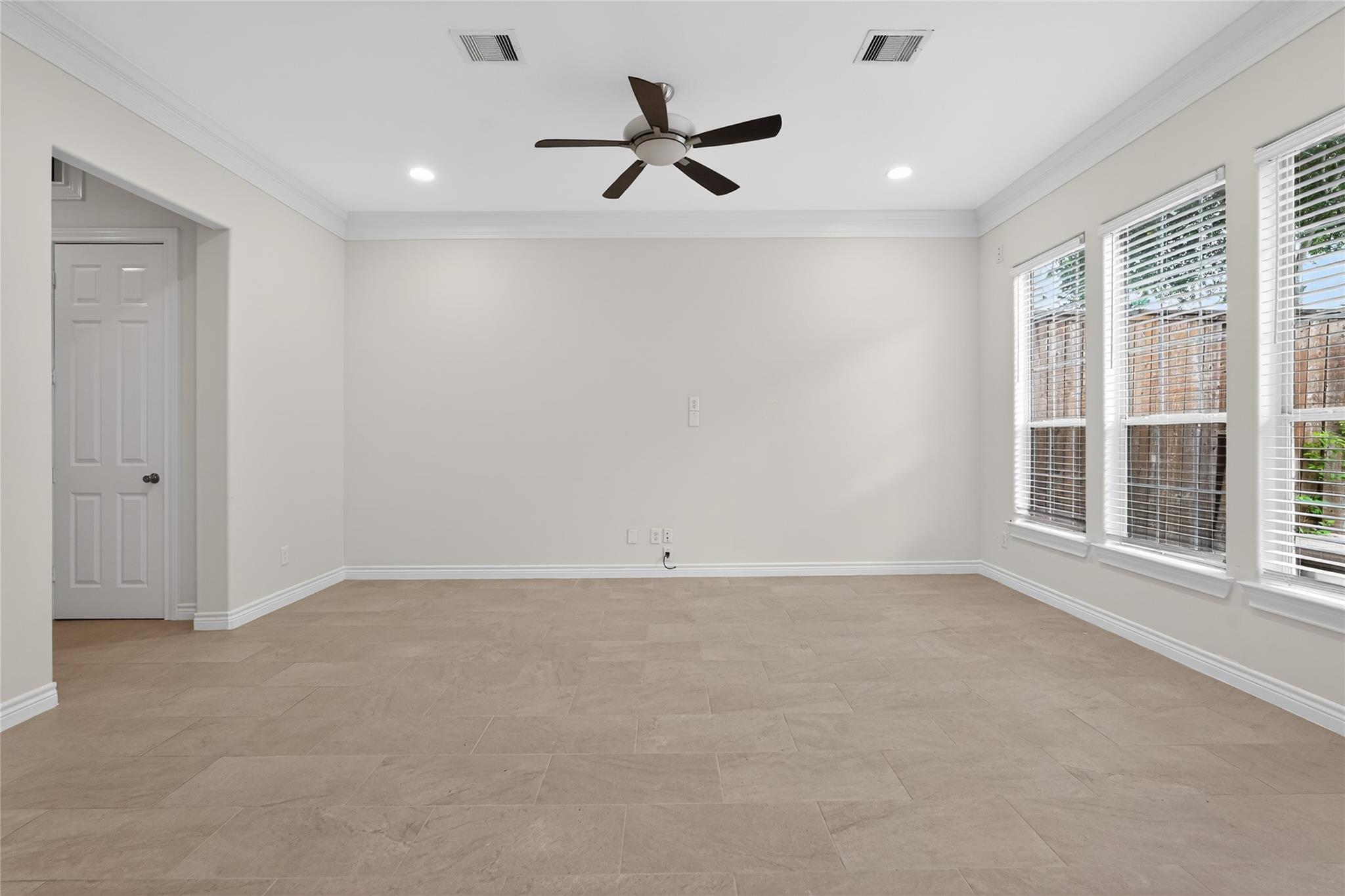 2605 Cheshire Oaks Drive