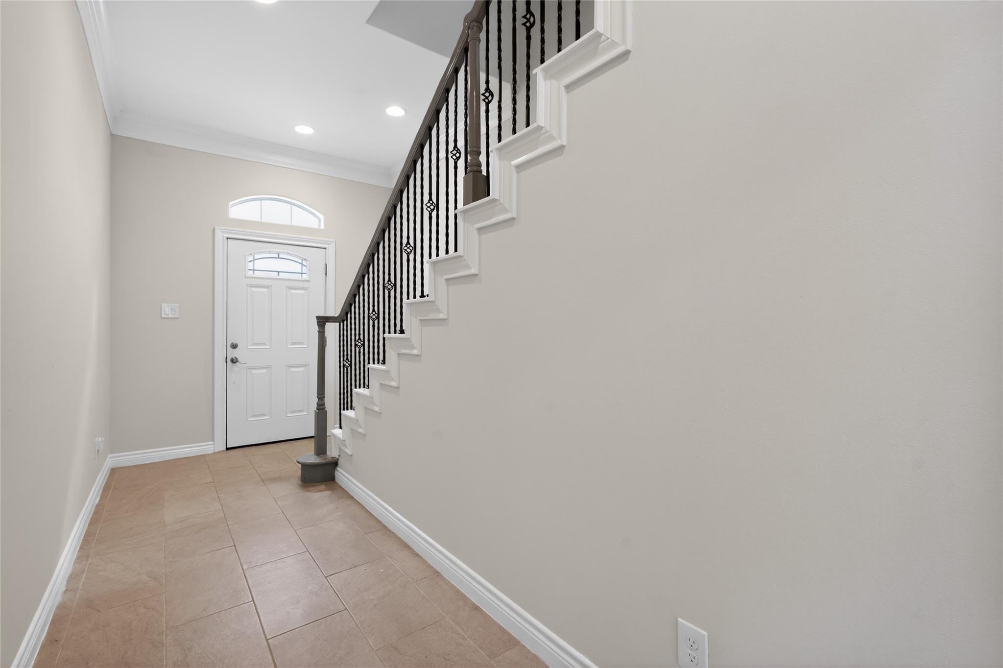 2605 Cheshire Oaks Drive