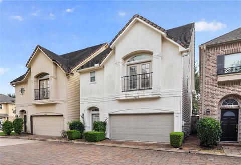 Photo of 2605 Cheshire Oaks Drive, Houston, TX 77054 (MLS # 92685442)