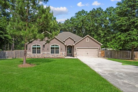 Photo of 17111 Paluxy Court, Splendora, TX 77372 (MLS # 13753229)