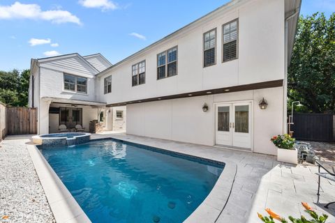Photo of 1741 Banks Street, Houston, TX 77098 (MLS # 30478395)