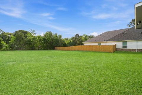 Tiny photo for 1208 Ada Street, New Waverly, TX 77358 (MLS # 33958021)