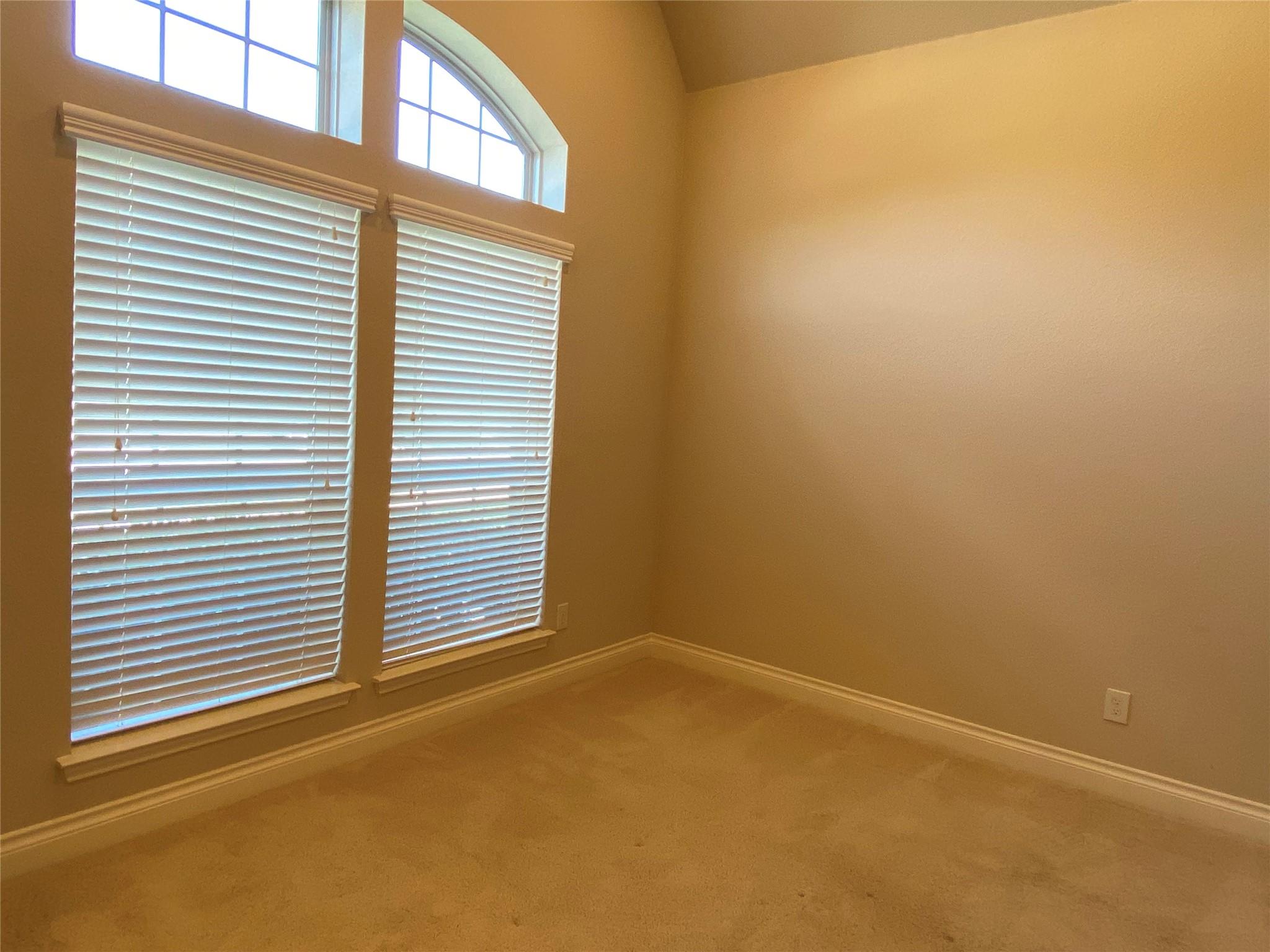 5922 Solara Ledge Lane