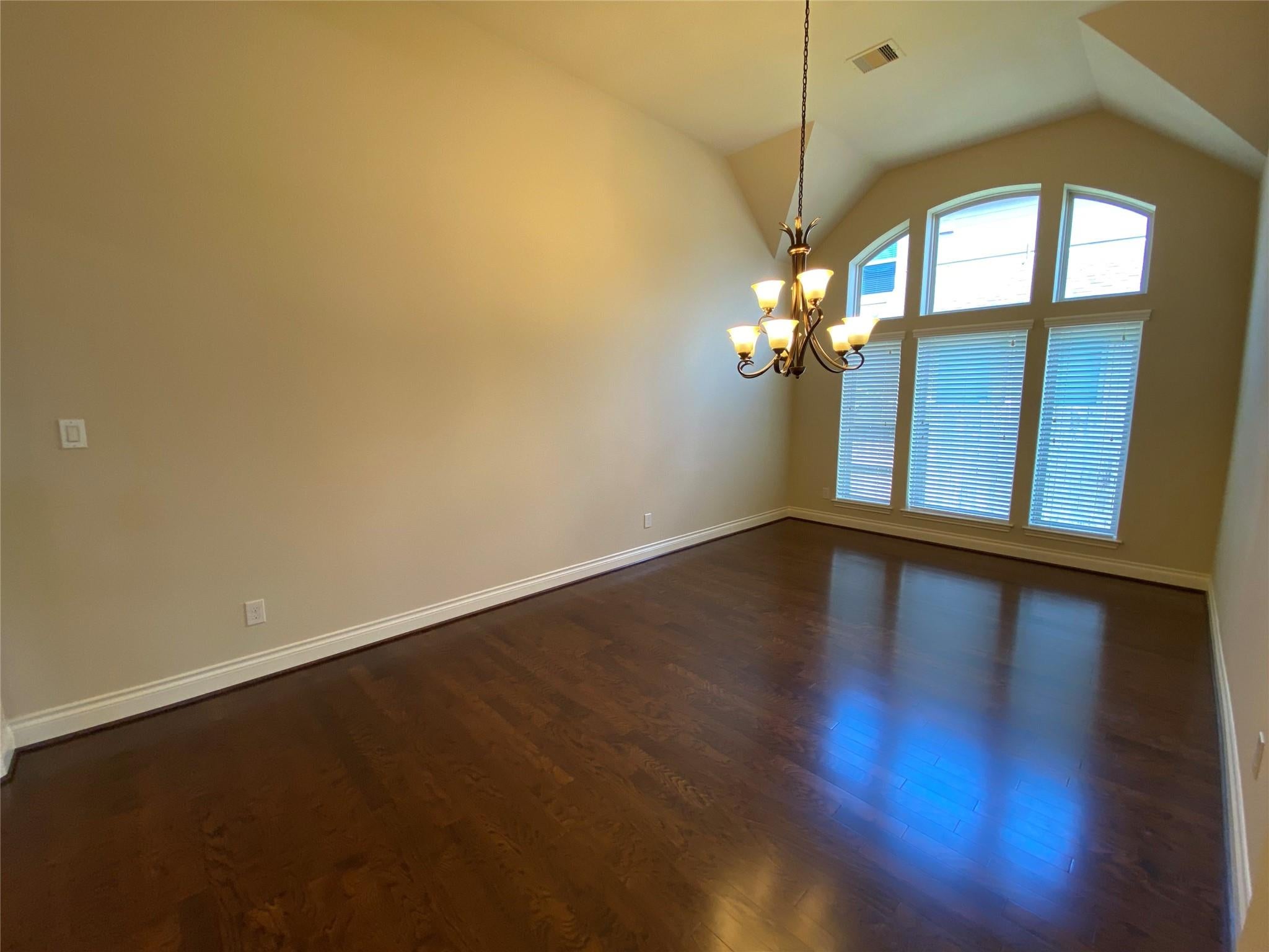 5922 Solara Ledge Lane