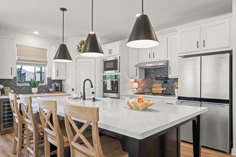 Photo of 117 Hidden Peak Drive, Montgomery, TX 77316 (MLS # 58264877)