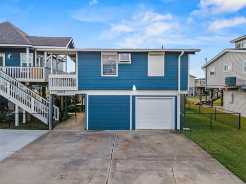 Photo of 4002 Kent Drive, Galveston, TX 77554 (MLS # 20524202) Photo of 4002 Kent Drive, Galveston, TX 77554 (MLS # 20524202)