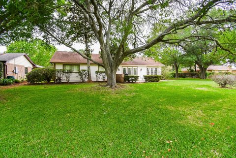 Tiny photo for 3439 Oyster Cove Drive, Missouri City, TX 77459 (MLS # 53685477)