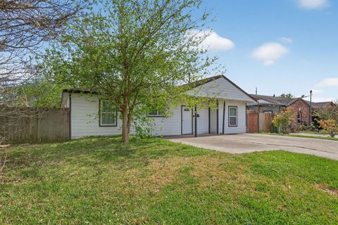 Tiny photo for 1107 Christine Street, Houston, TX 77017 (MLS # 5554657)