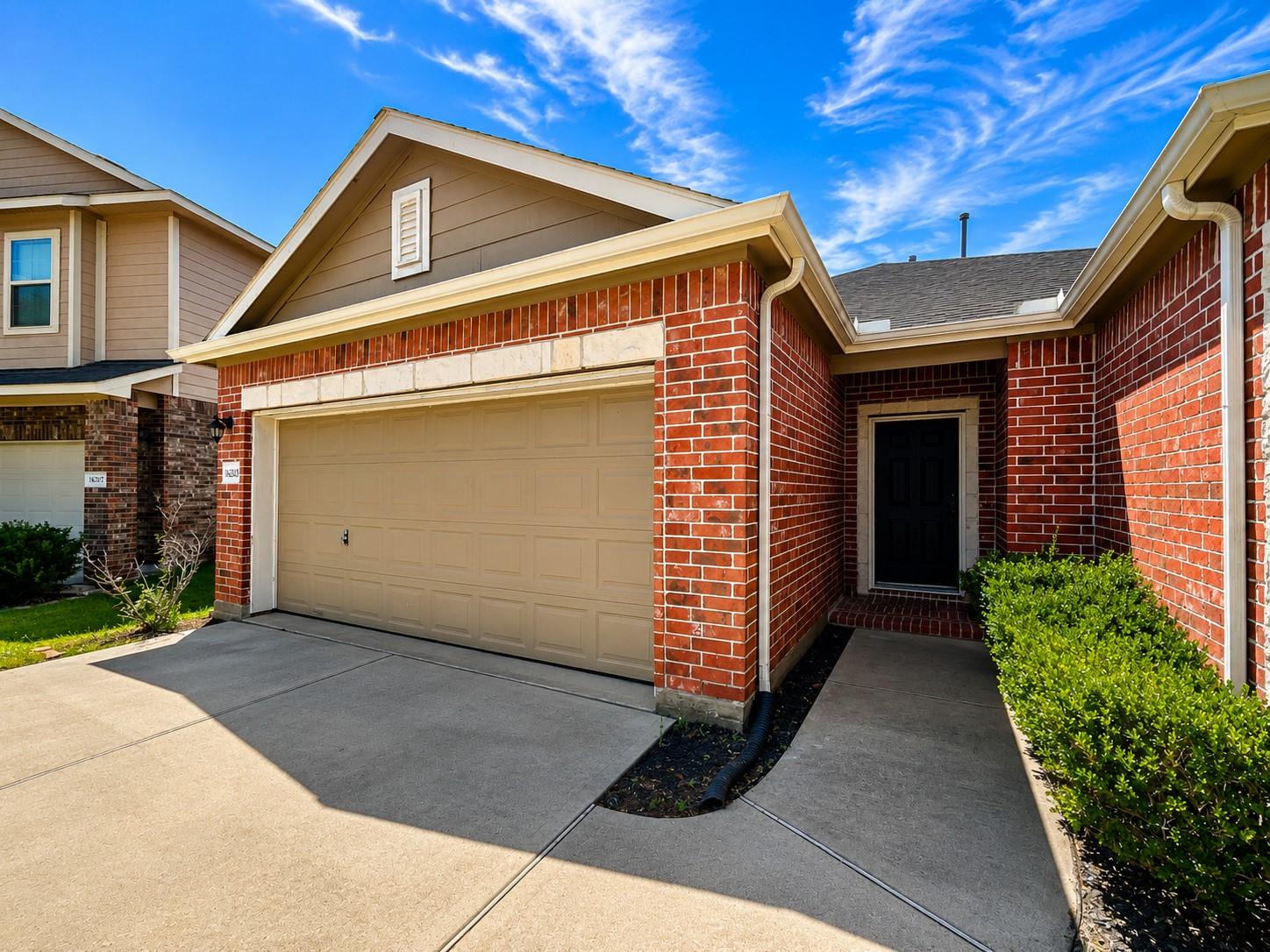 16203 Augusta Oaks Court