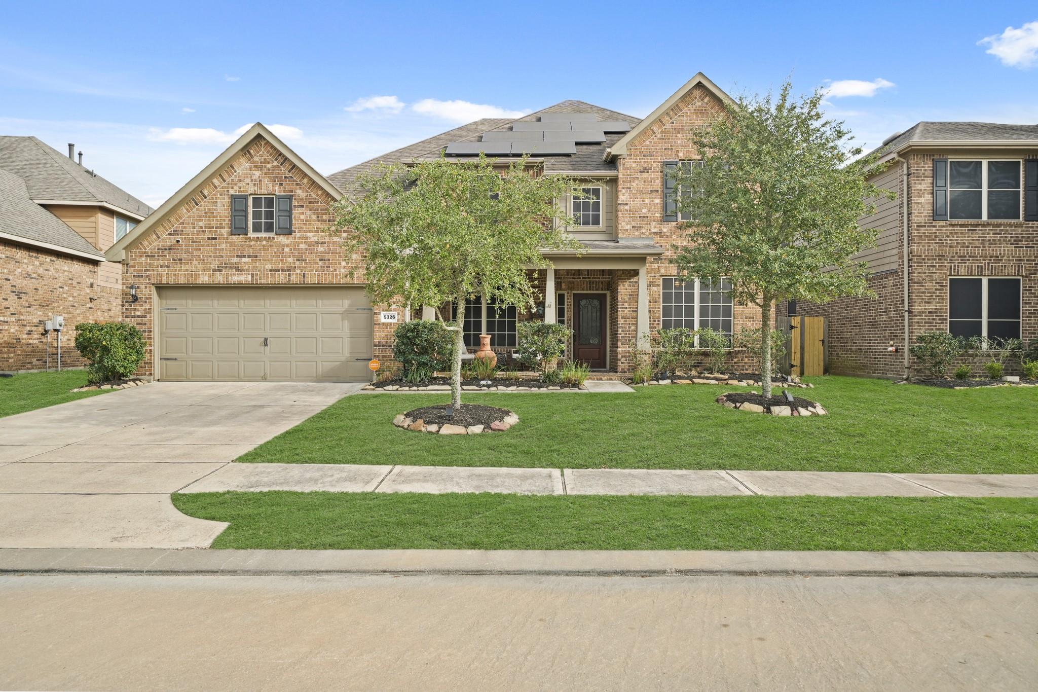 5326 Regal Gem Lane