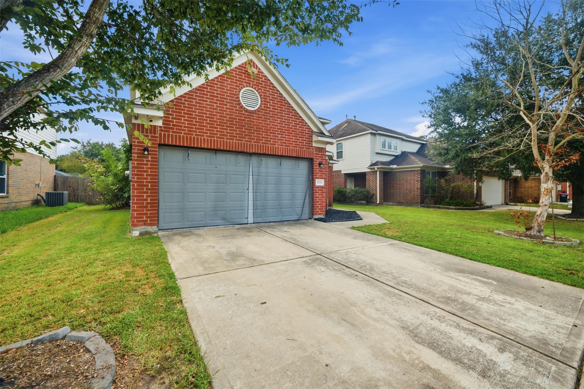 5034 Forest Hurst Drive