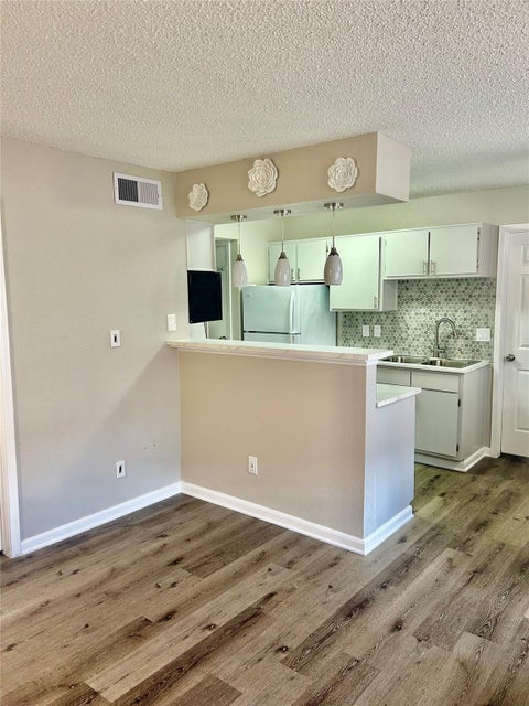 Photo of 12660 Ashford Point Drive #608, Houston, TX 77082 (MLS # 48169183)