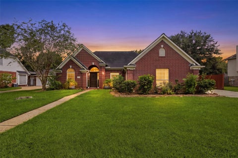 Photo of 20007 Powerscourt Drive, Humble, TX 77346 (MLS # 61106088)