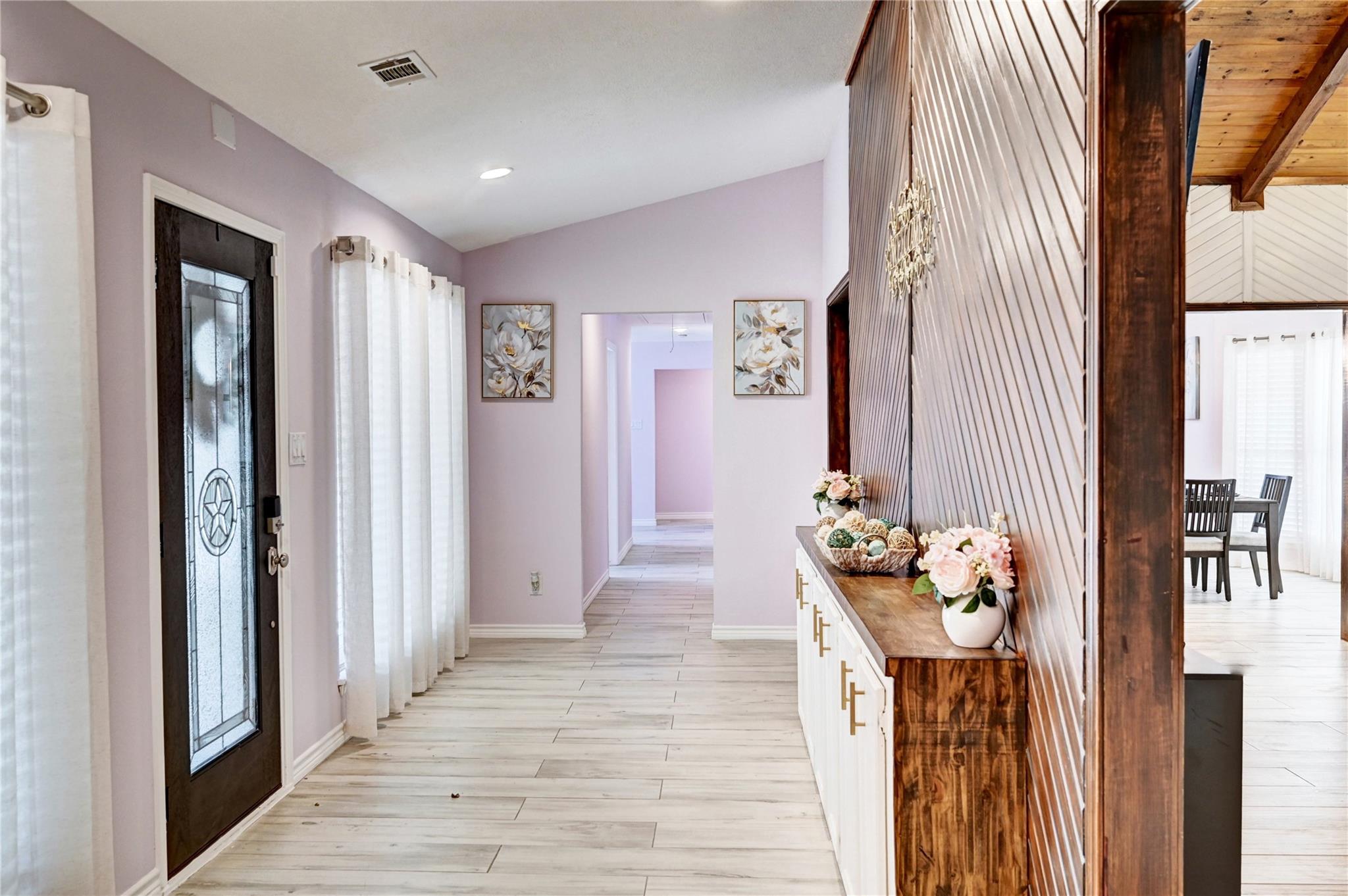 6 Oak Hollow Circle