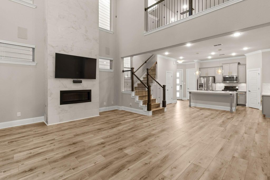 Photo of 1002 Shepherd Oaks Drive, Houston, TX 77018 (MLS # 11907544)