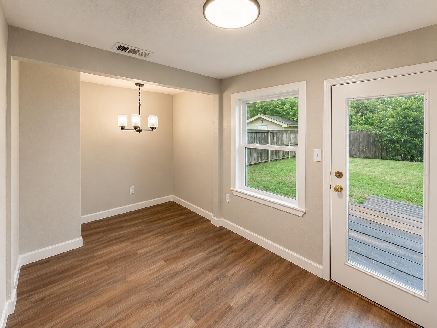 1705 E Martha Lane