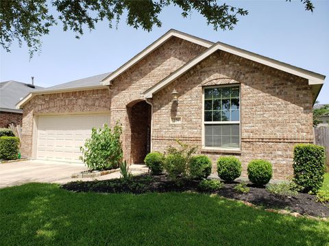 Photo of 226 Golden Grain Drive, Rosenberg, TX 77469 (MLS # 11588131)