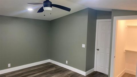 Tiny photo for 205 Collin Street, Livingston, TX 77351 (MLS # 7388210)