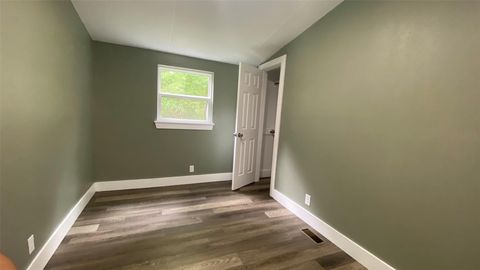 Tiny photo for 205 Collin Street, Livingston, TX 77351 (MLS # 7388210)