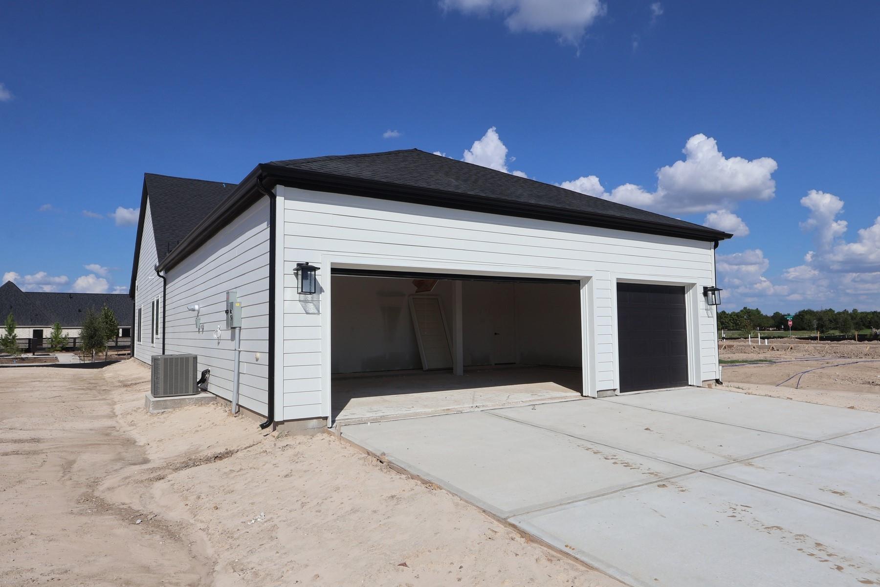 12211 Emerald Enclave Drive