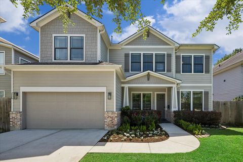 Photo of 1547 Cheshire Lane, Houston, TX 77018 (MLS # 40505813)