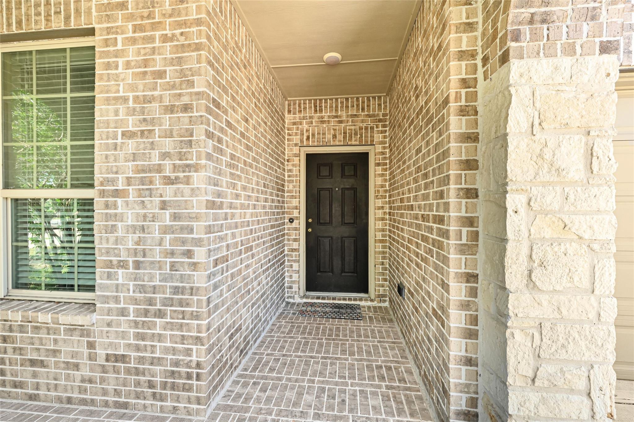 8414 Victoria Springs Drive