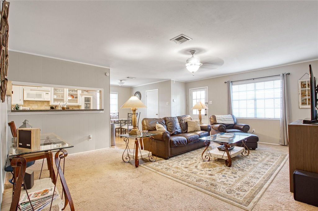 Photo of 5826 Autumn Forest Drive, Houston, TX 77092 (MLS # 29615809)