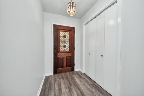 Tiny photo for 2711 Briarhurst Drive #18, Houston, TX 77057 (MLS # 83091951)