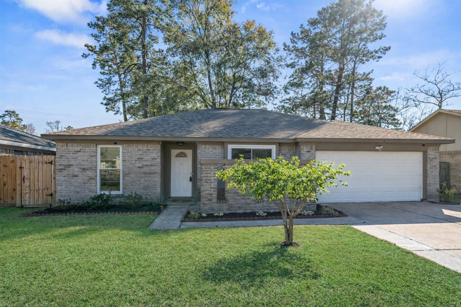 6930 Maple Fox Drive