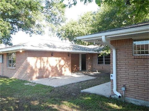 230 Princess Pasadena TX 77034