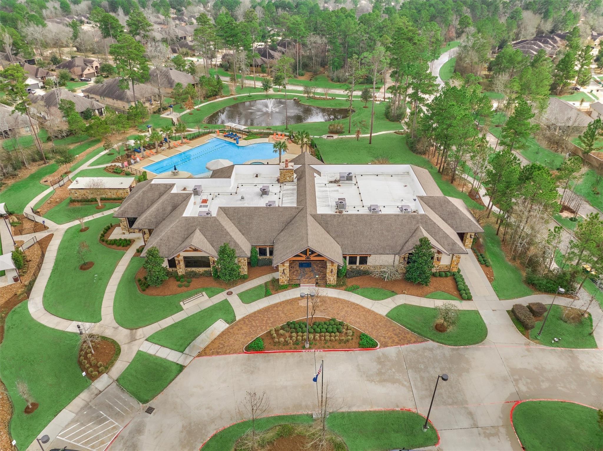 327 N Turks Cap Trail