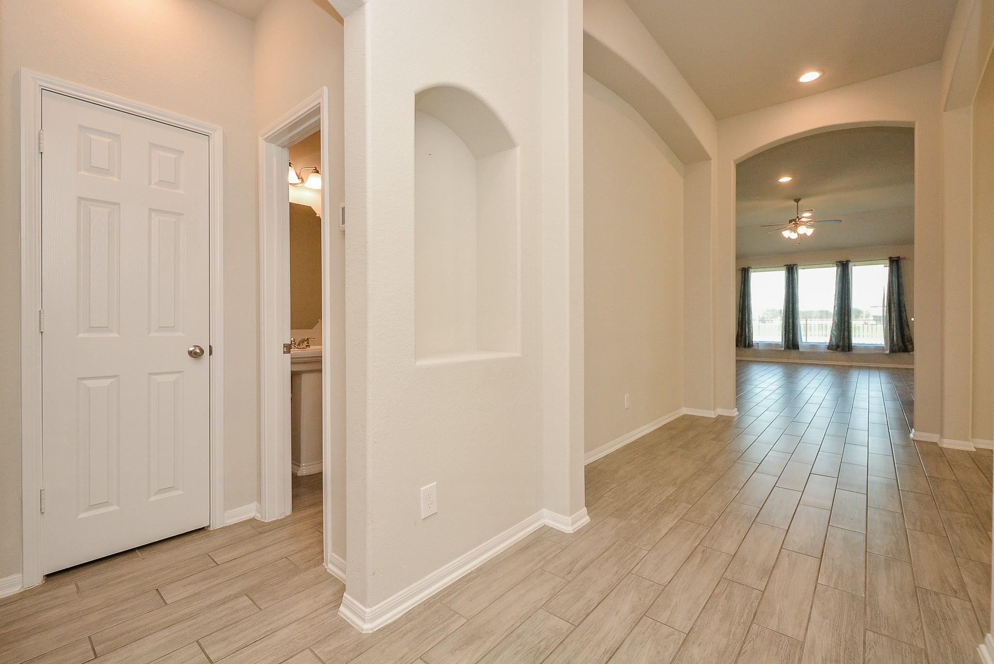 14615 Sycamore Side Way