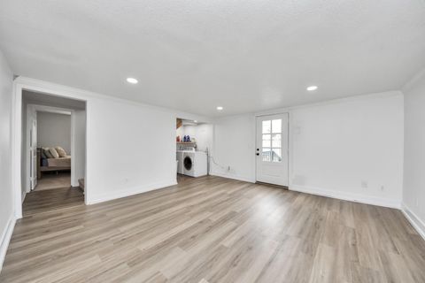 Tiny photo for 6833 Stone Haven Way, Houston, TX 77085 (MLS # 96326296)