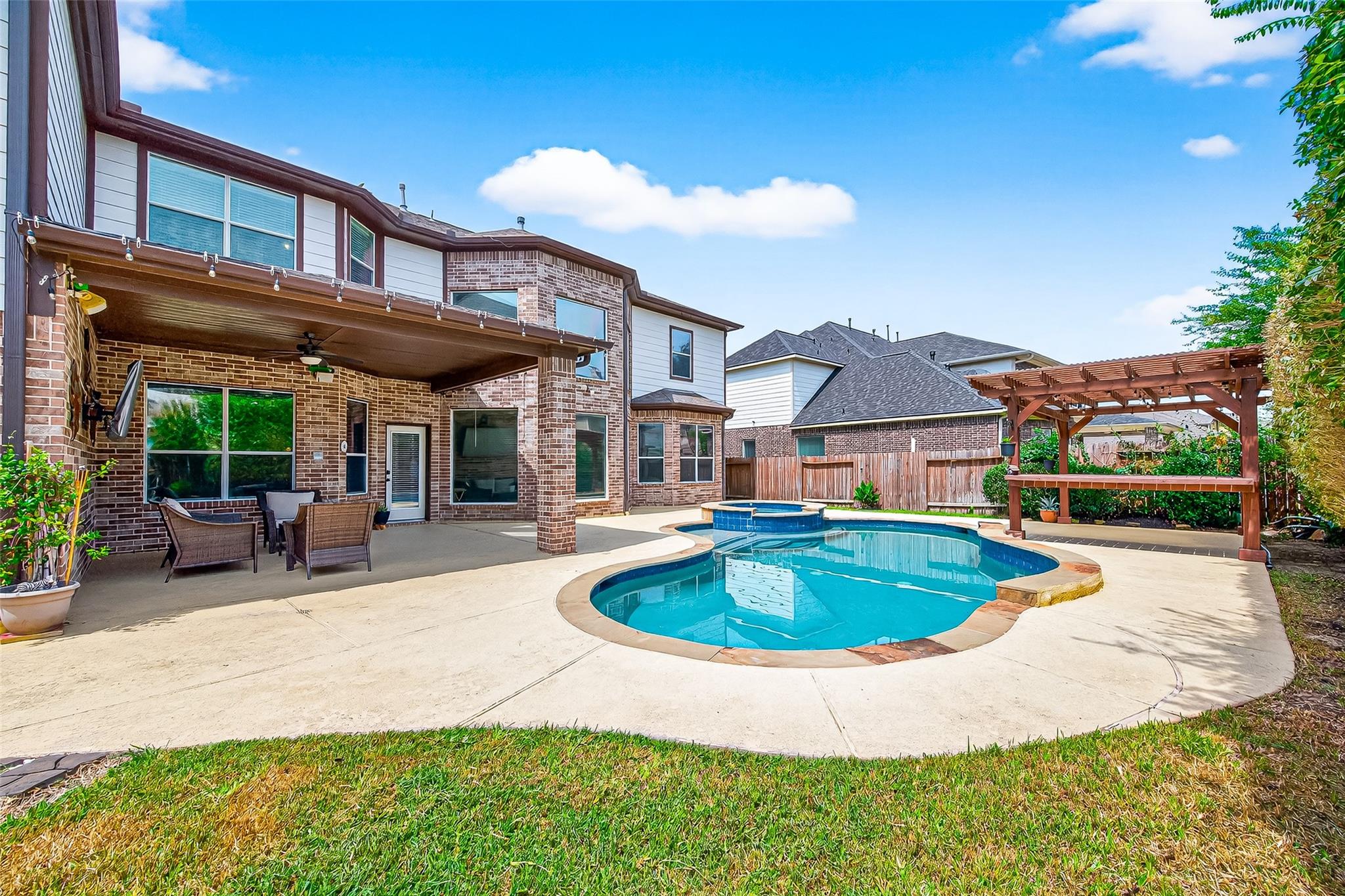 26814 Monarch Valley