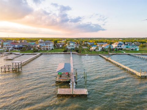 1617 Dick Bay Drive Dickinson TX 77539