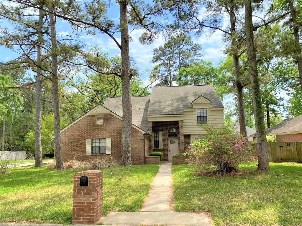 Photo of 12303 Longfellow Drive, Montgomery, TX 77356 (MLS # 98263402)