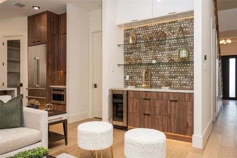 Tiny photo for 639 Rolling Oaks, Stafford, TX 77477 (MLS # 73100261)