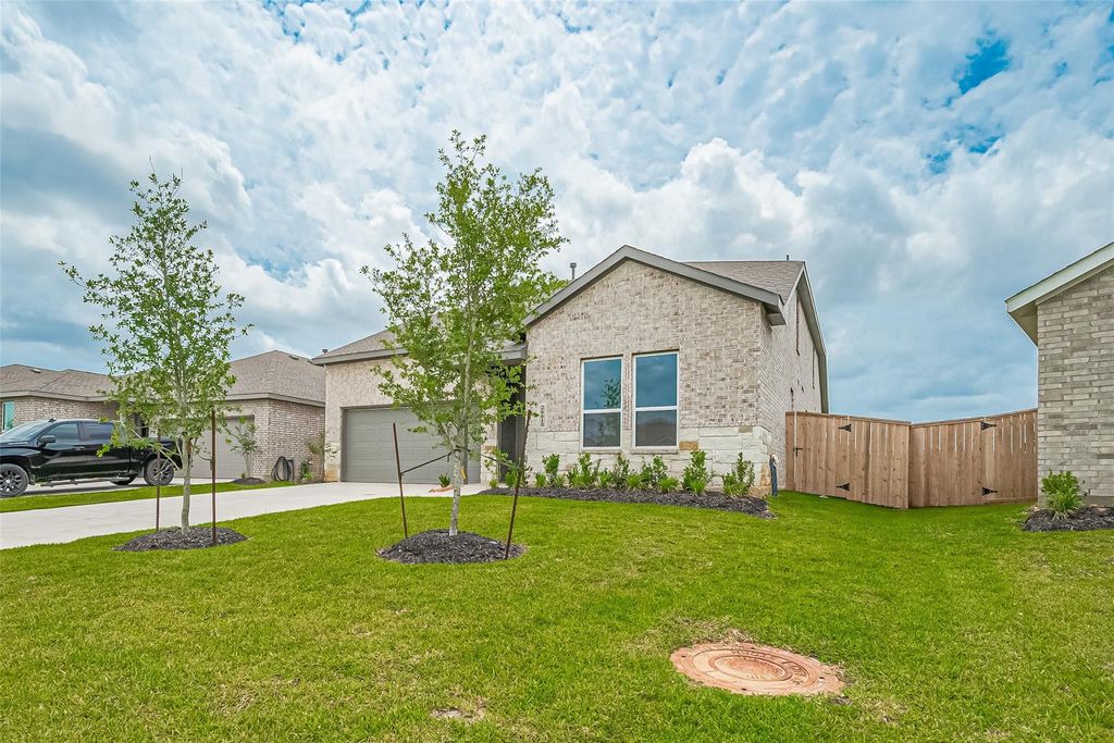 Photo of 26615 Coast Redwood Drive, Katy, TX 77493 (MLS # 10428792)