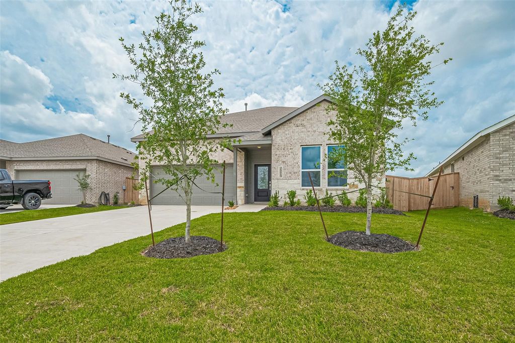 Photo of 26615 Coast Redwood Drive, Katy, TX 77493 (MLS # 10428792)