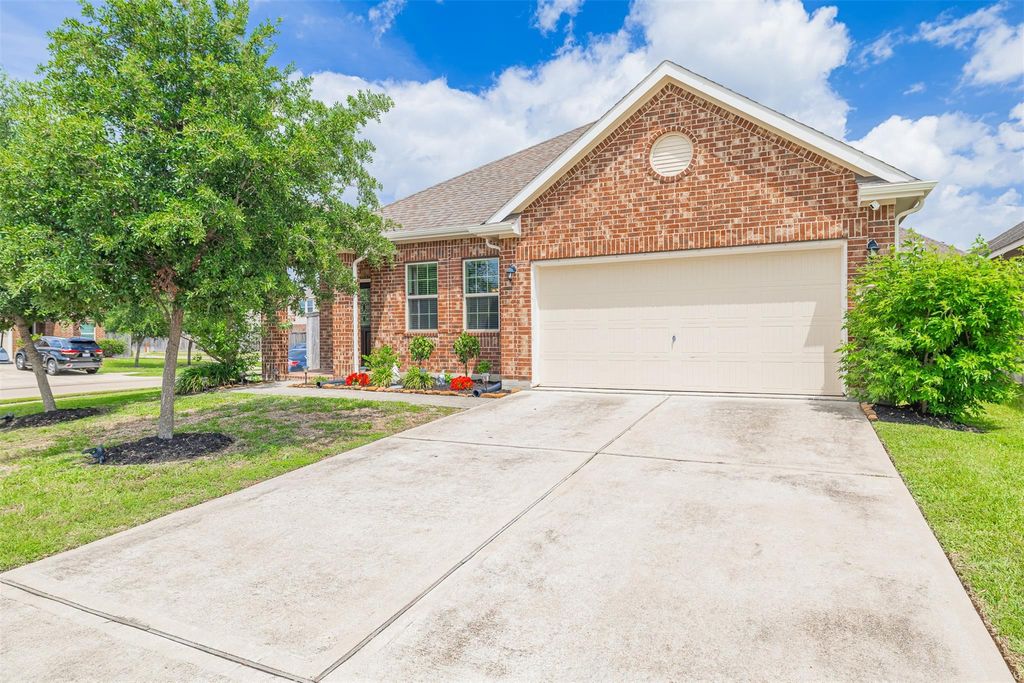 Photo of 6026 Skylar Meadows Ct Ct, Richmond, TX 77407 (MLS # 55509539)