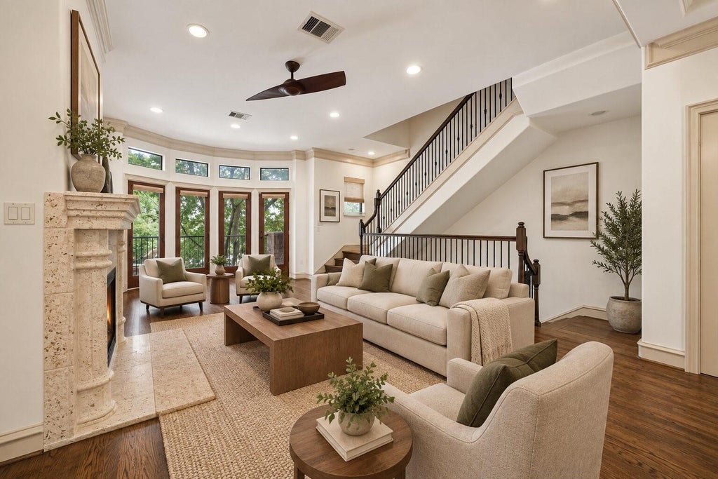 Photo of 1507 Shearn Street, Houston, TX 77007 (MLS # 92481841)