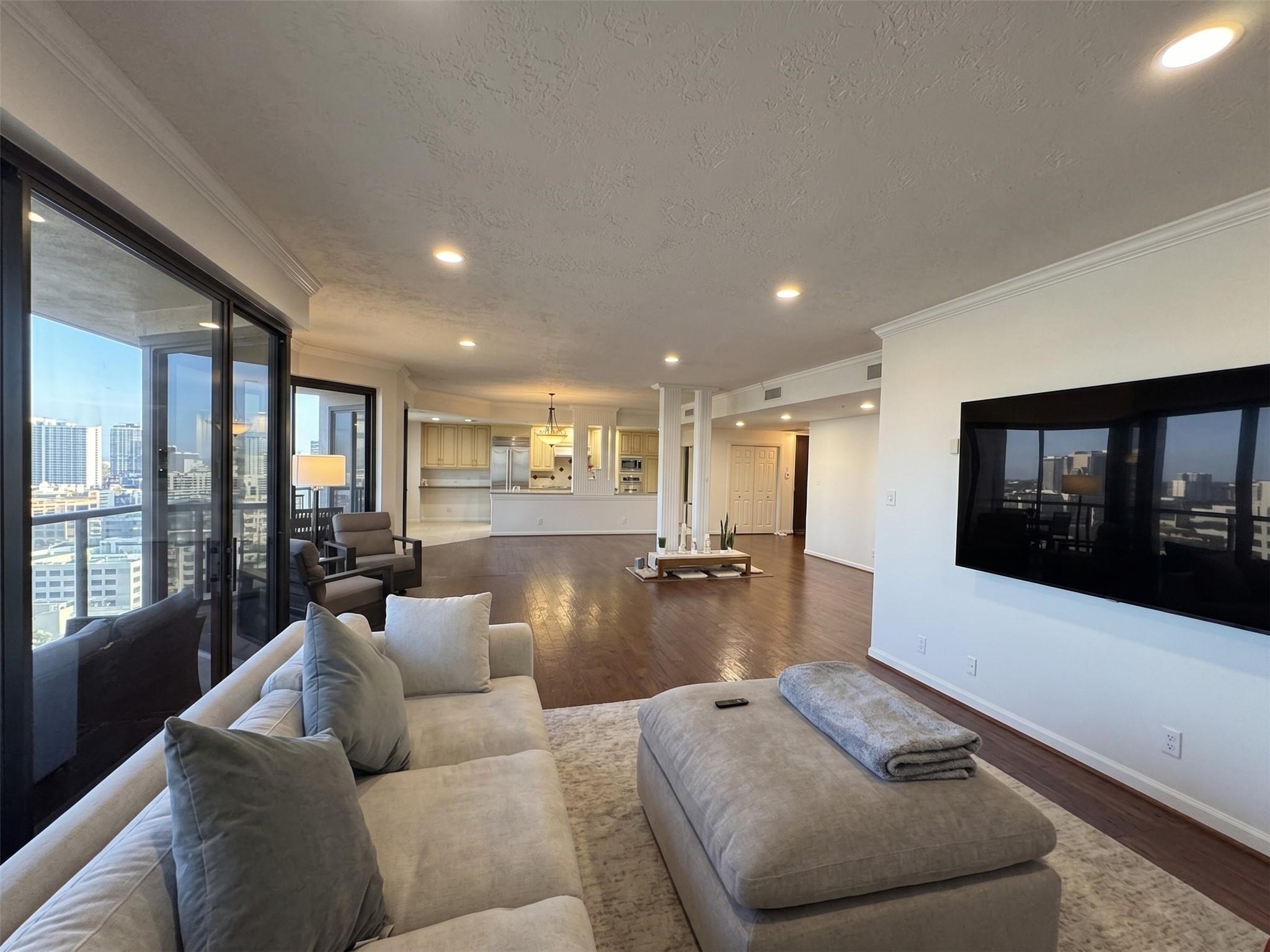3350 Mccue Road 1703
