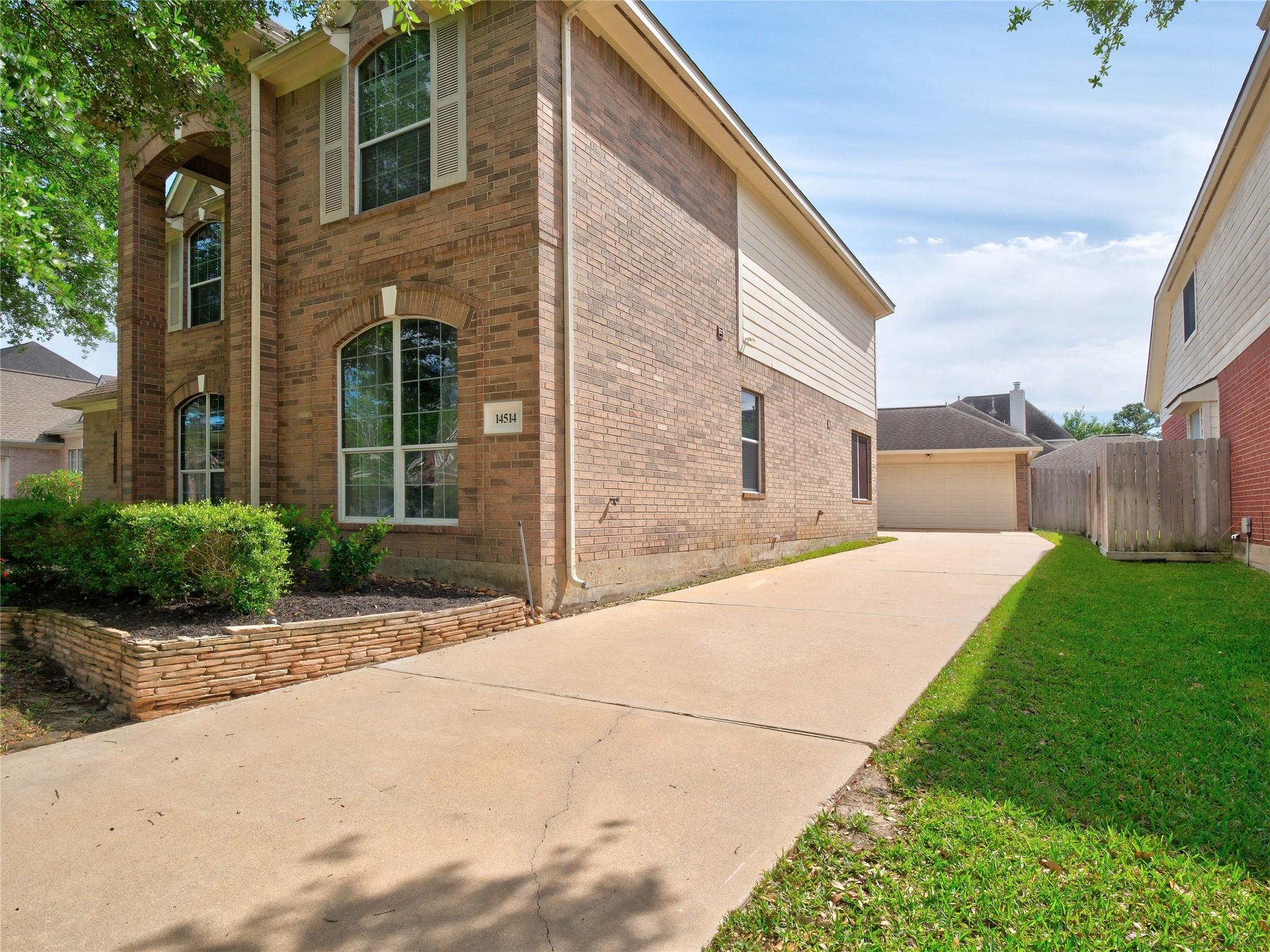 14514 Miscindy Place