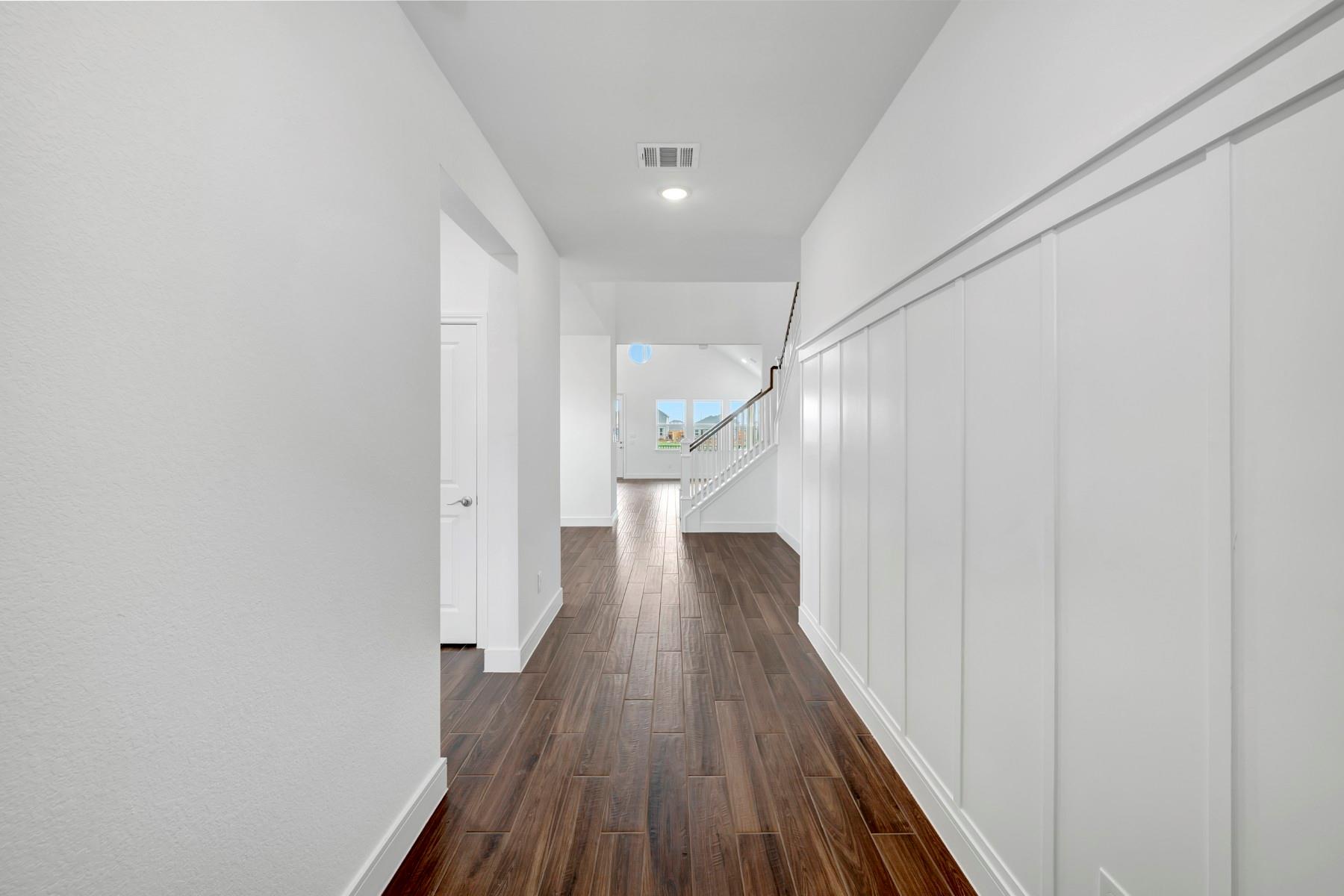 2703 Dark Lantern Drive