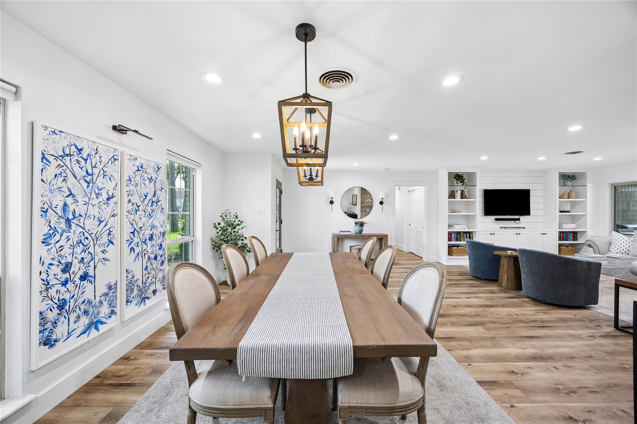 315 Fawnlake Drive