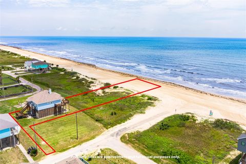 Photo of 774 Wommack Dr, Crystal Beach, TX 77650 (MLS # 11854174)