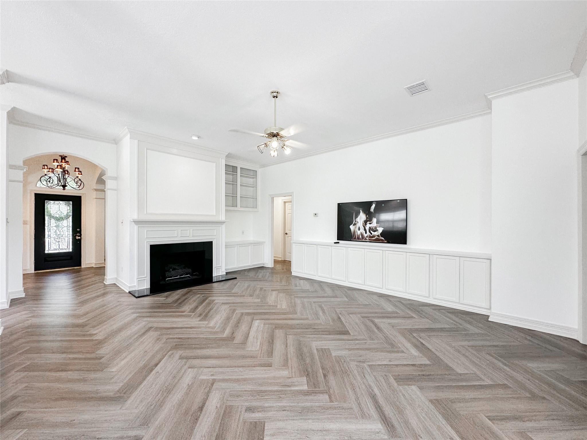24714 Weld Court